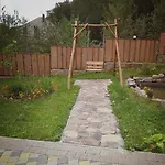 Guest house 